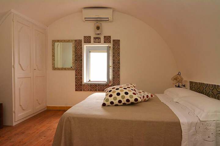 Room 30 of 82