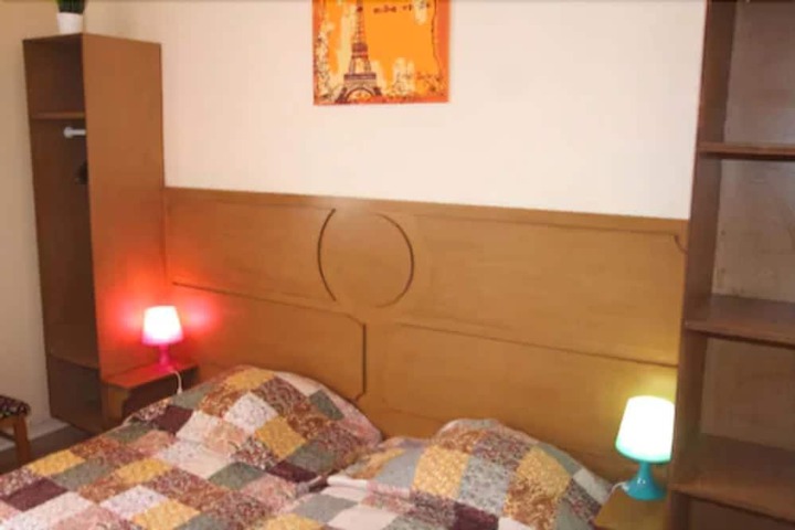 Room 14 of 64