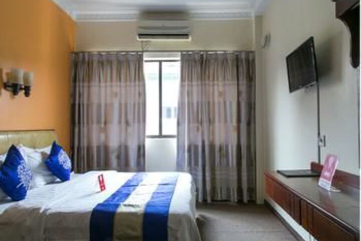 Room 5 of 19