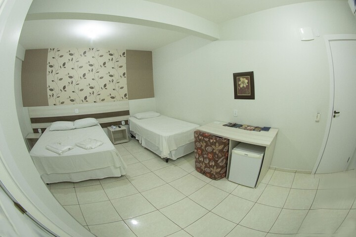 Room 26 of 61