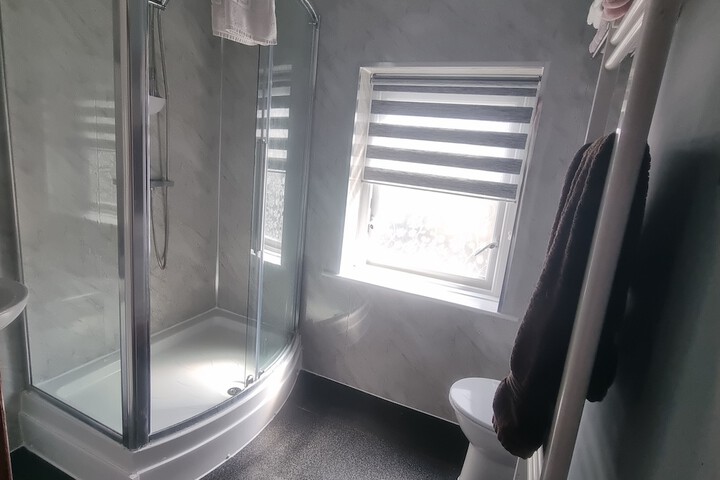 Room 52 of 71