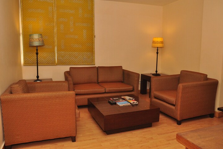 Room 23 of 40