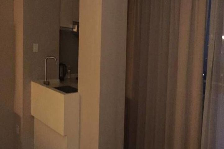 Room 108 of 166