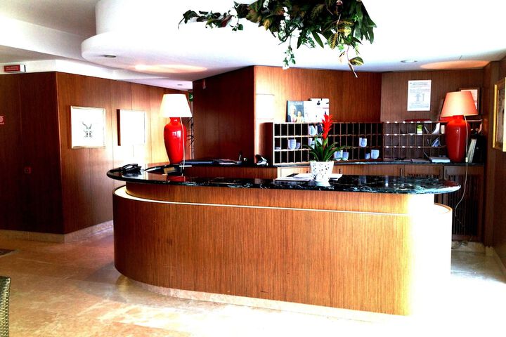 Hotel Interior 2 of 31