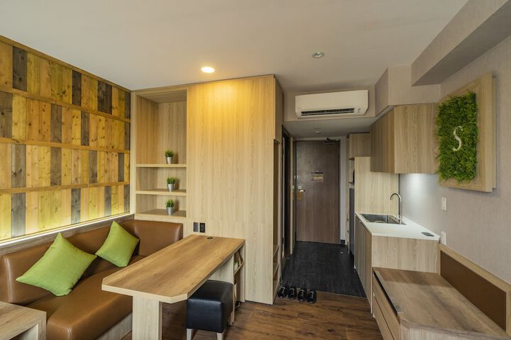Room 8 of 56