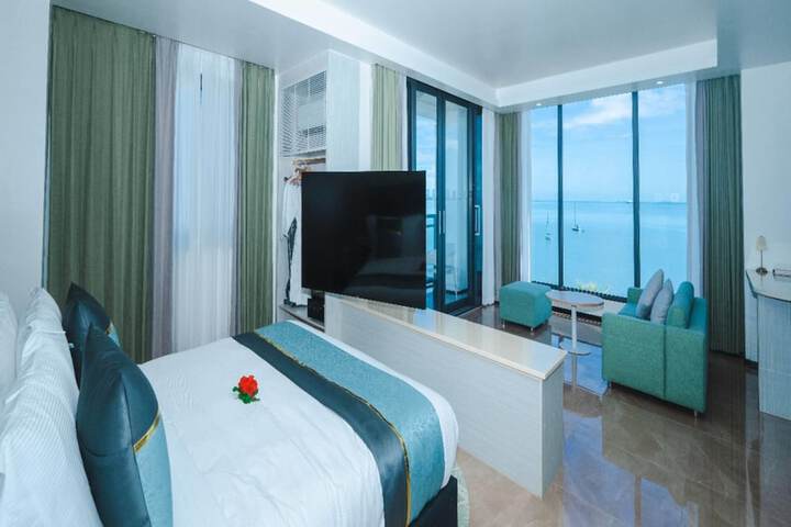 Room 34 of 91