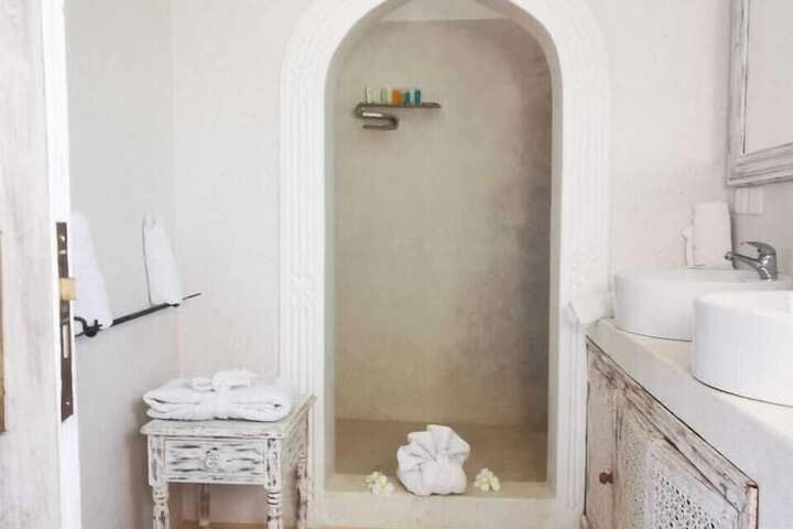 Room 47 of 138