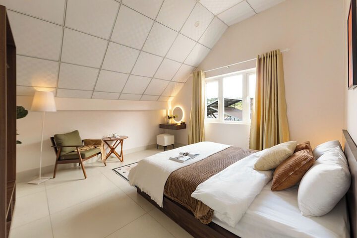 Room 46 of 101