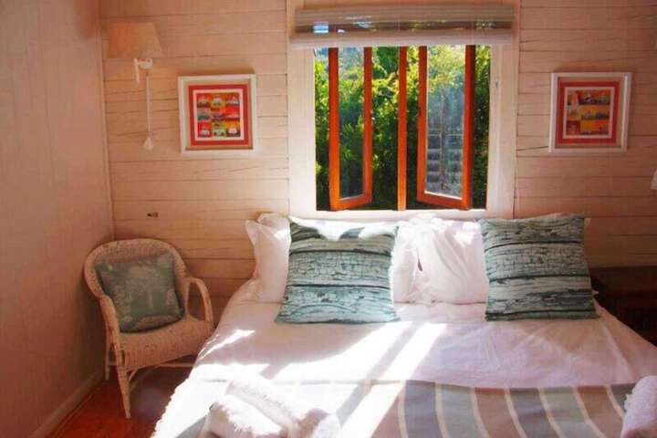 Room 4 of 13