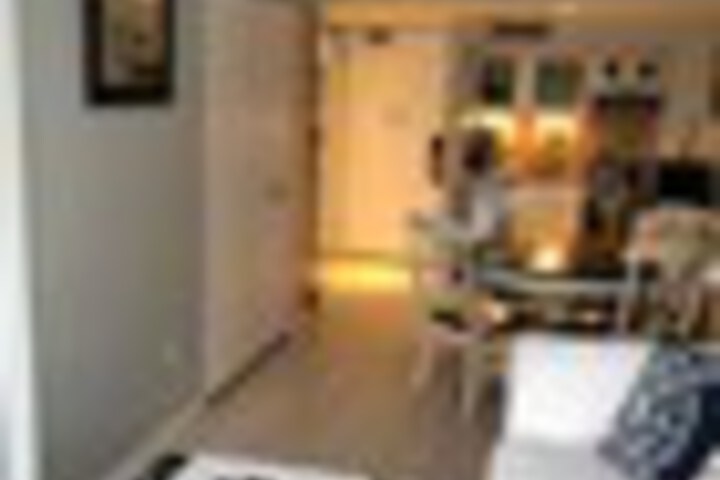 Room 104 of 237
