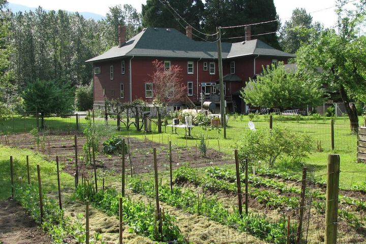 Property Grounds 15 of 21