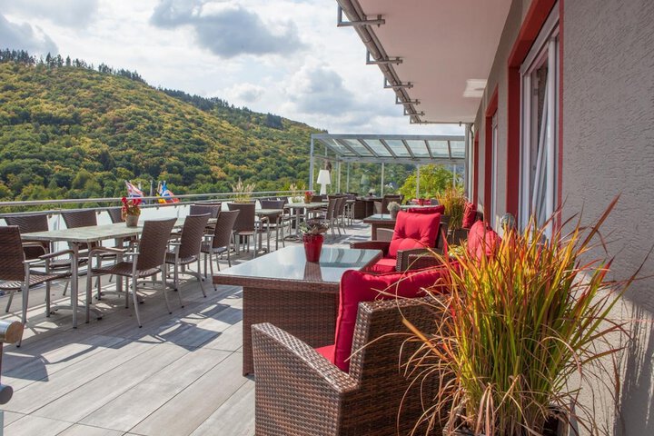 Terrace/Patio 27 of 68