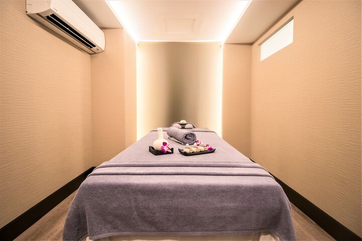 Spa 30 of 45