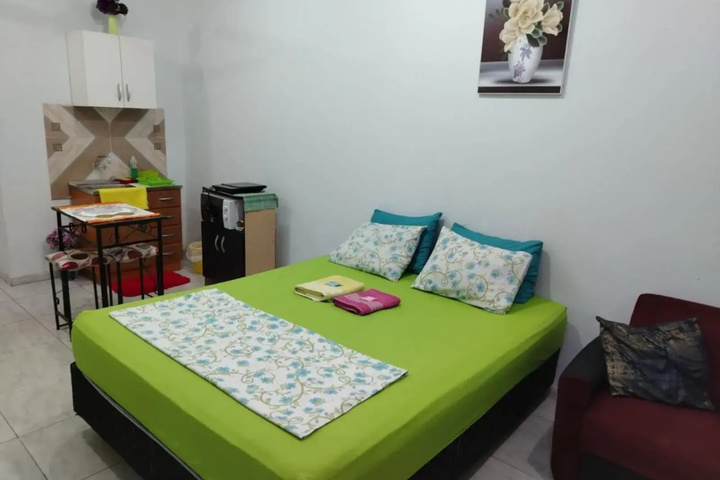Room 2 of 11