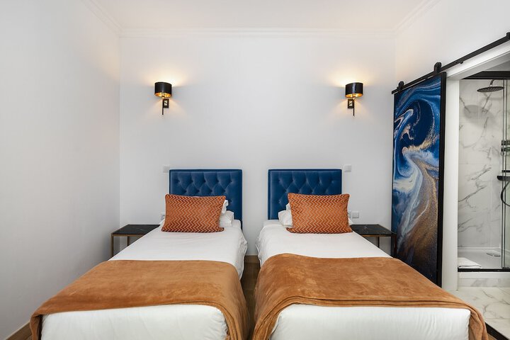 Room 17 of 59