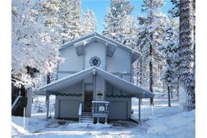 Photo of 3384 Pine Hill Road by Redawning