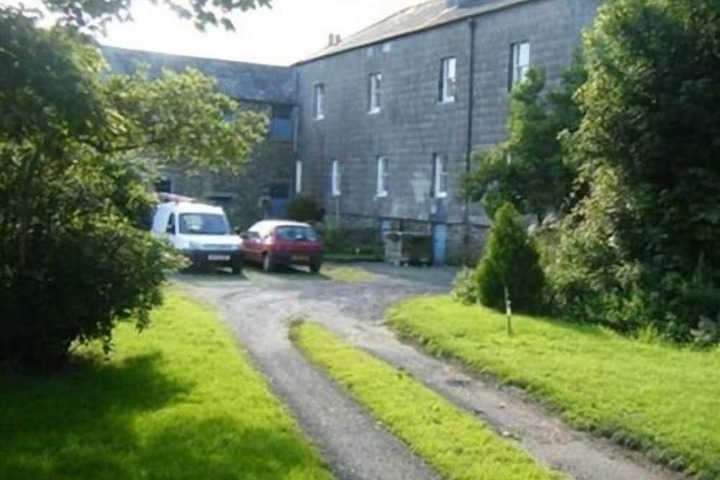 Exterior Photo