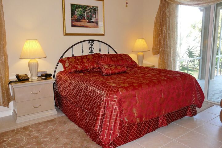 Room 6 of 85