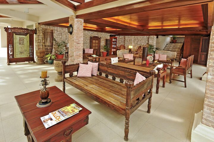 Lobby Entry