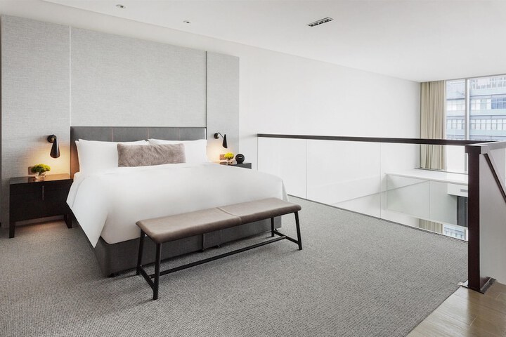 Room 29 of 63