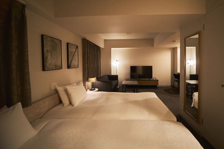 Room 25 of 93