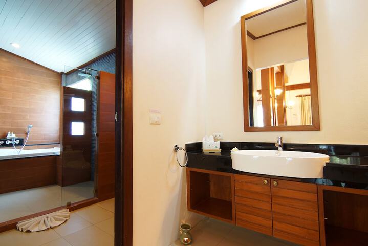 Room 26 of 58