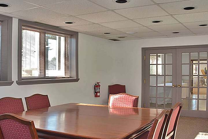 Meeting facility