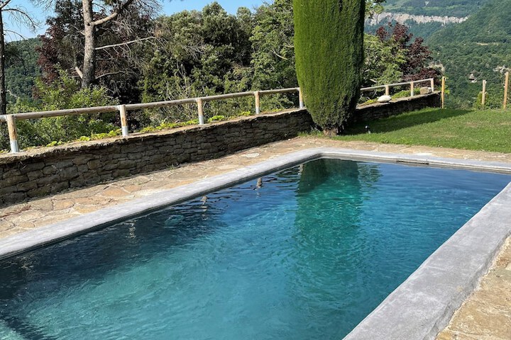 Pool 57 of 88