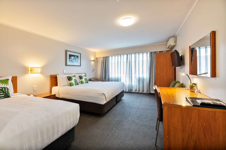 Room 14 of 117