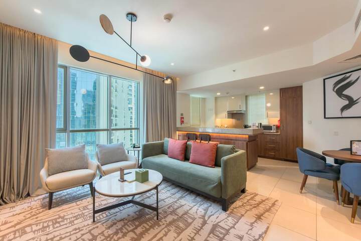 Room 40 of 179