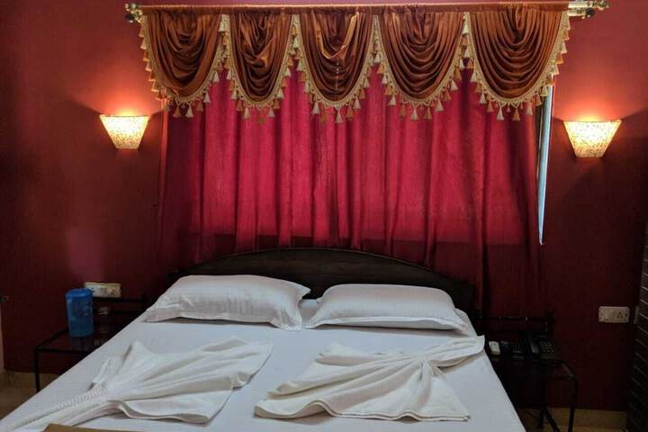 Room 16 of 29