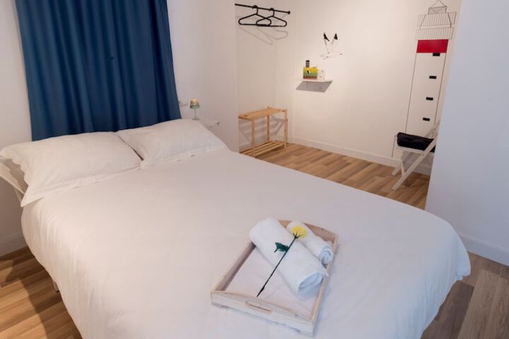 Room 4 of 46