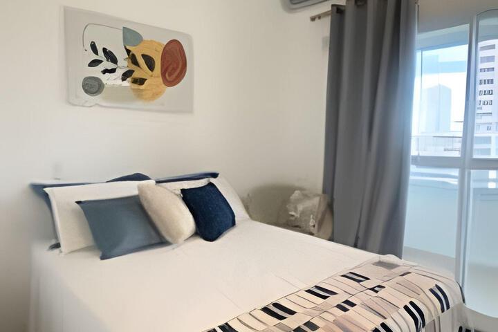 Room 4 of 19