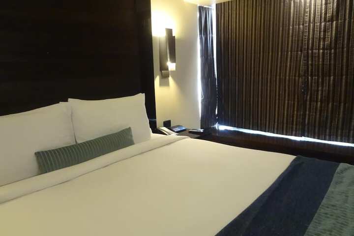 Room 16 of 55