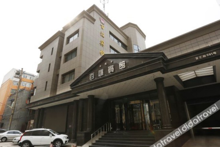 Baihui Hotel