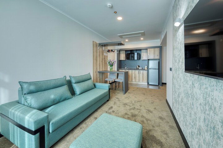 Room 15 of 43