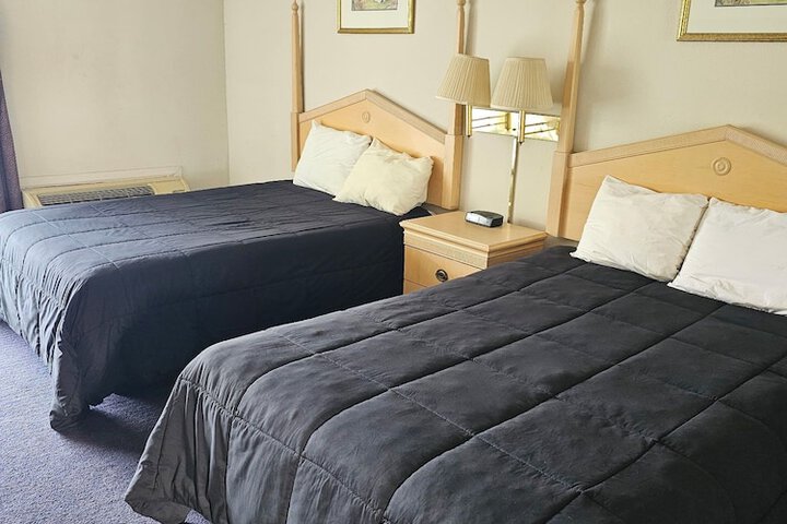 Room 6 of 23