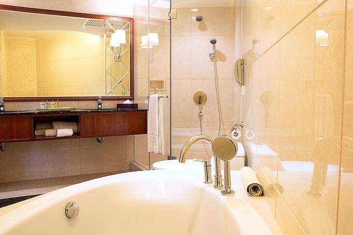 Clean Restrooms