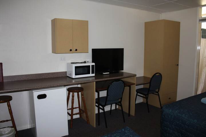 Room 18 of 63