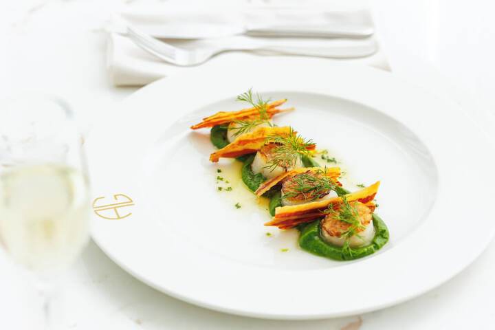 Dining 60 of 88