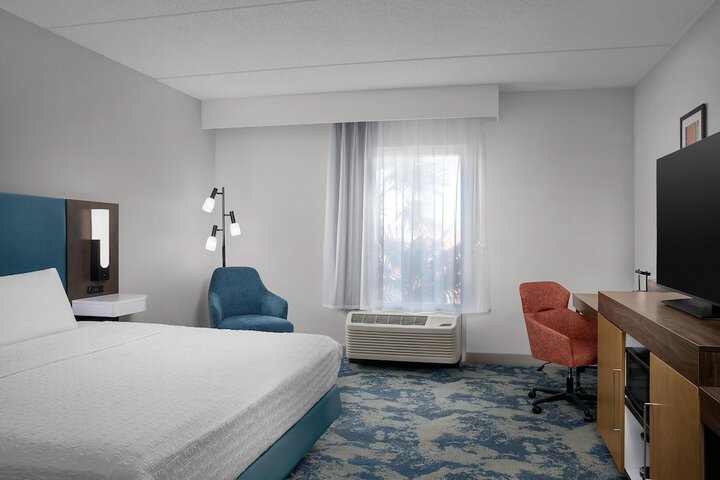 Room 7 of 37