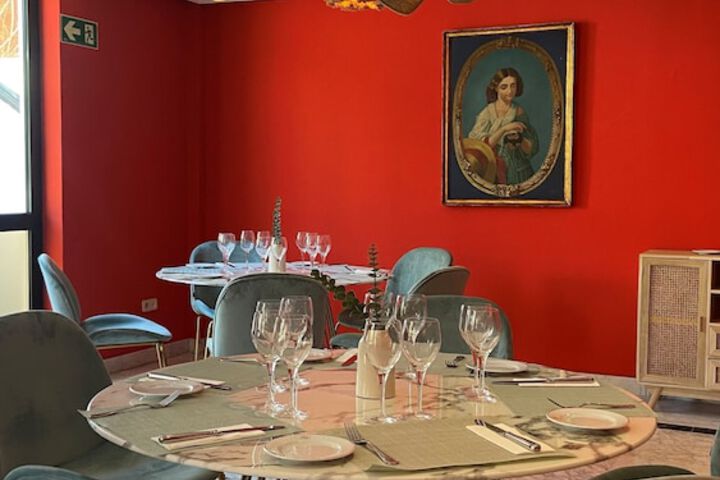 Dining 39 of 78