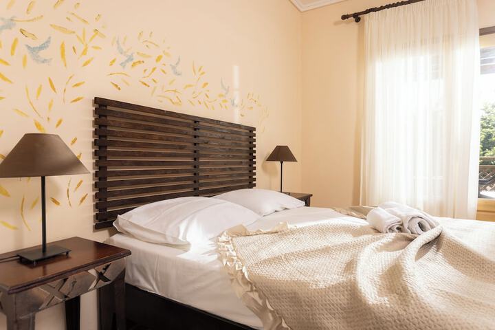 Room 7 of 26
