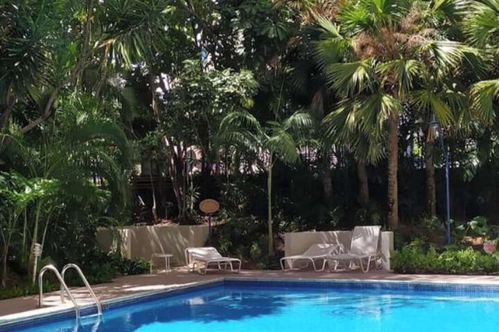 Pool 31 of 40