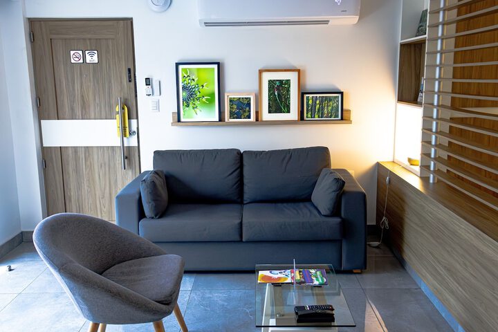 Room 33 of 39