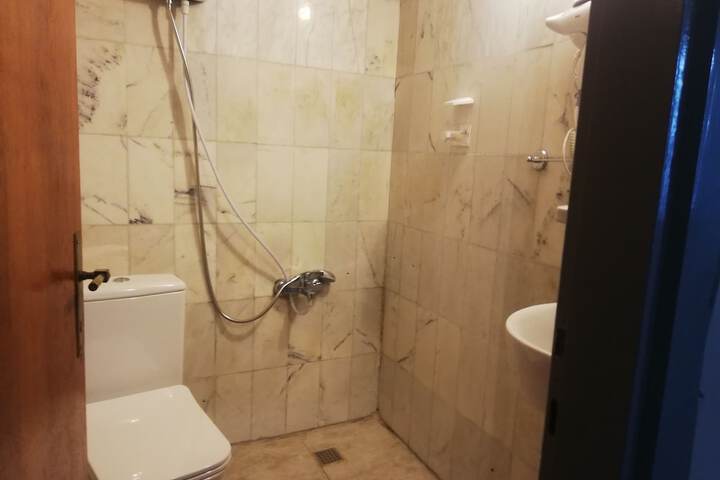 Room 12 of 14