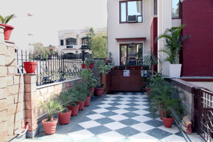 Hotel 7 of 10