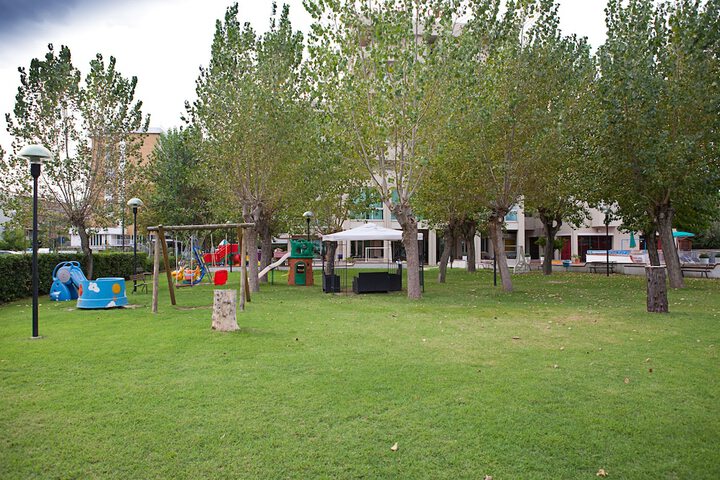 Children's play area - outdoor