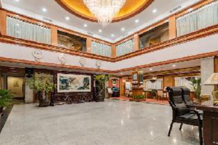 Yuzuo Hotel
