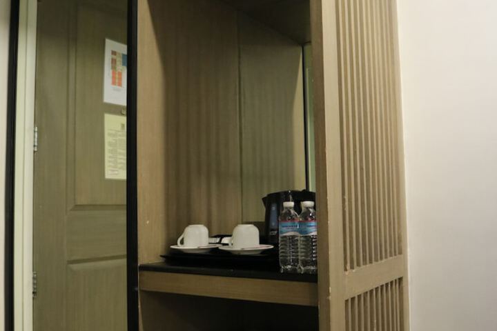 Room amenity